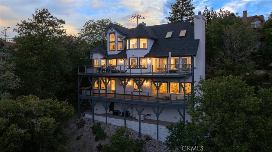 Property photo for 27417 Matterhorn, Lake Arrowhead, CA