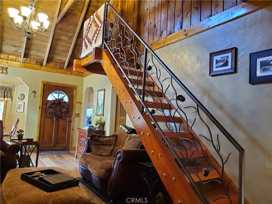 Property photo for 33429 Robin Drive, Green Valley Lake, CA