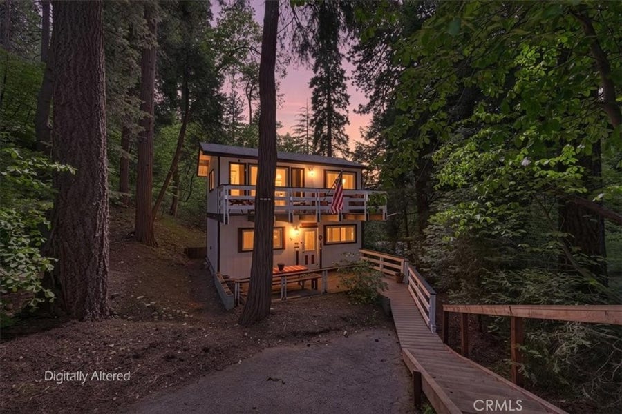 Property photo for 802 Knight Court, Lake Arrowhead, CA