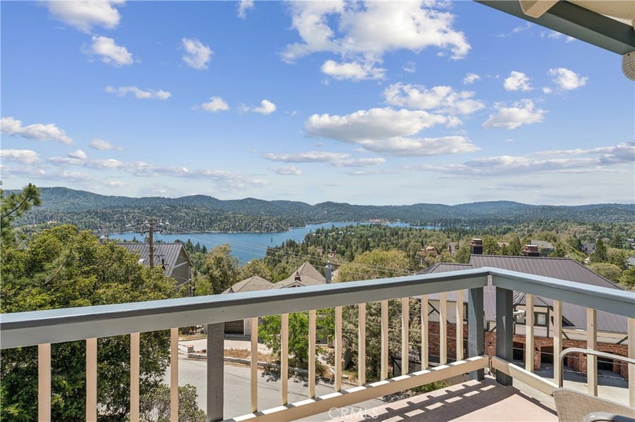 Property photo for 1369 Yellowstone, Lake Arrowhead, CA