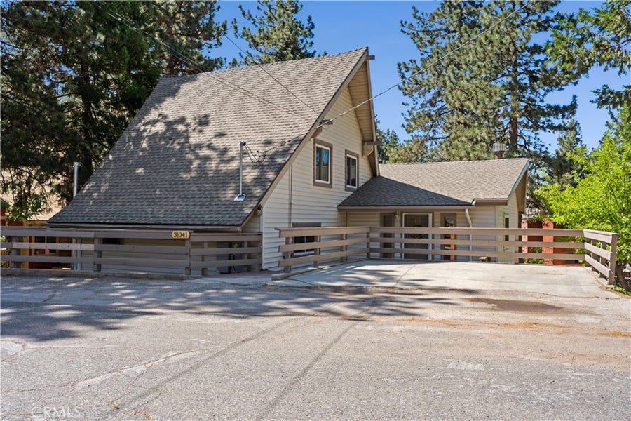 Property photo for 31041 Wild Oak, Running Springs, CA