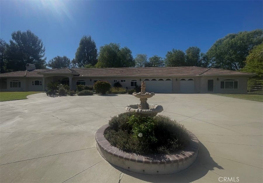Property photo for 29781 Pasada Rd, Temecula, CA