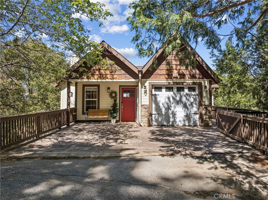 Property photo for 1232 Aleutian Drive, Lake Arrowhead, CA