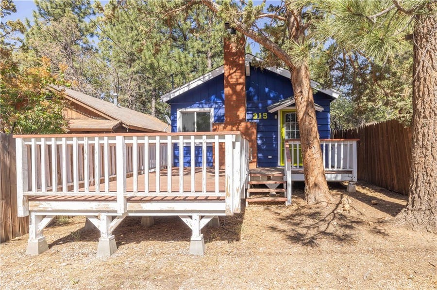 Property photo for 315 San Bernardino, Sugarloaf, CA