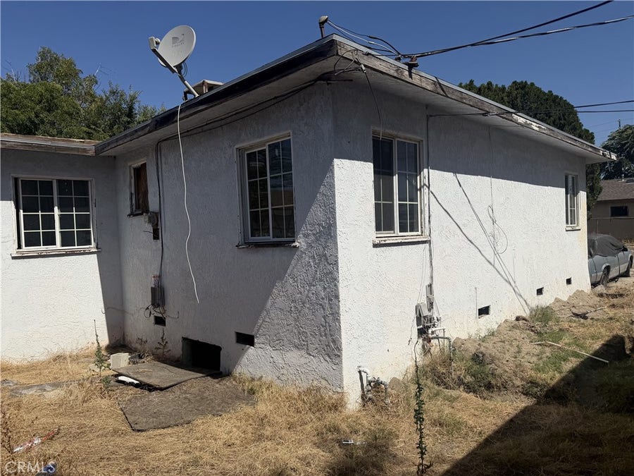 Property photo for 7543 Vineland, Sun Valley, CA