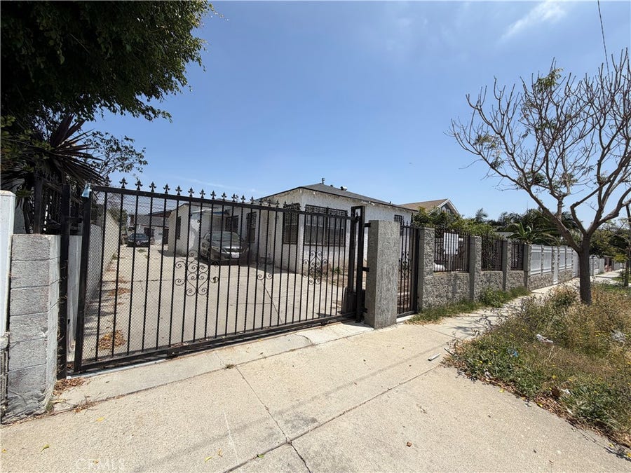 Property photo for 1249 W 90th Place, Los Angeles, CA