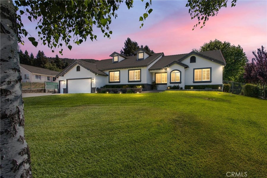Property photo for 13747 Meadow View Lane, Yucaipa, CA
