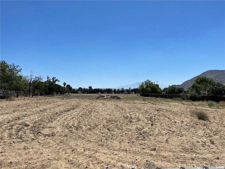 Property photo for 1 pablo rd, Moreno Valley, CA