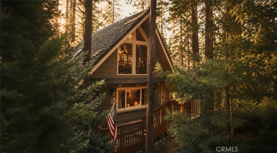 Property photo for 26974 Tunnel, Lake Arrowhead, CA