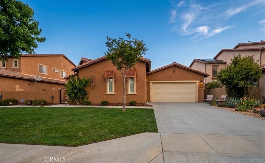 Property photo for 366 Caldera, Perris, CA
