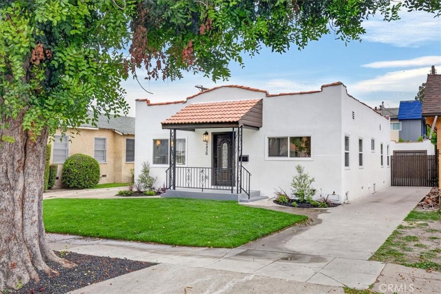 Property photo for 2430 S Cochran Avenue, Los Angeles, CA