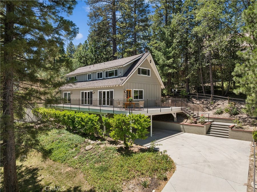 Property photo for 27711 Hamiltair Drive, Lake Arrowhead, CA