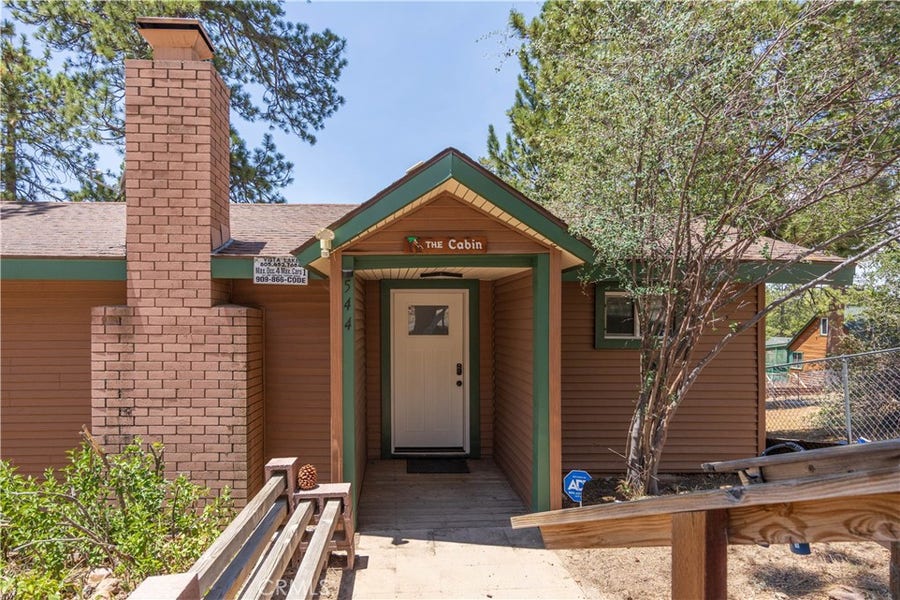 Property photo for 544 Vista Lane, Big Bear Lake, CA