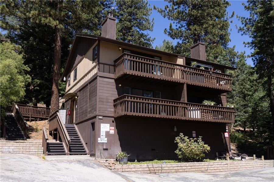 Property photo for 1264 Club View, Big Bear Lake, CA