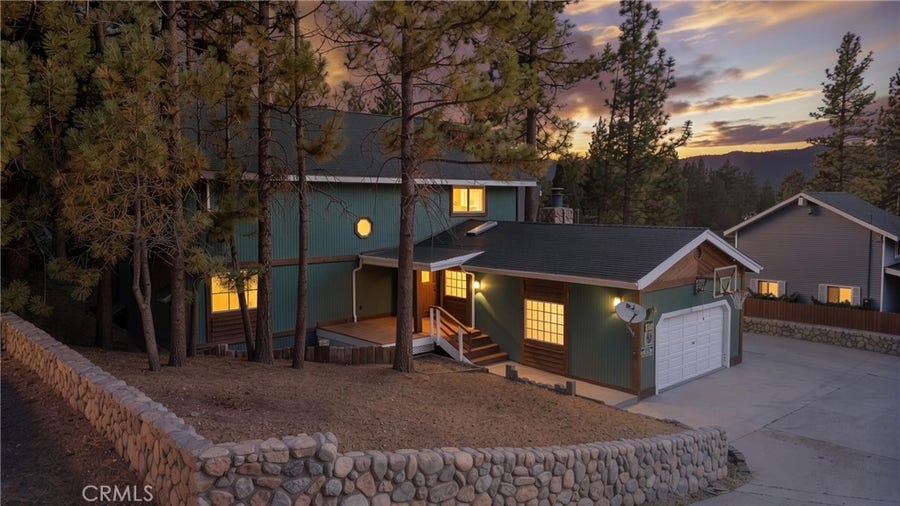 Property photo for 40314 Lakeview, Big Bear Lake, CA