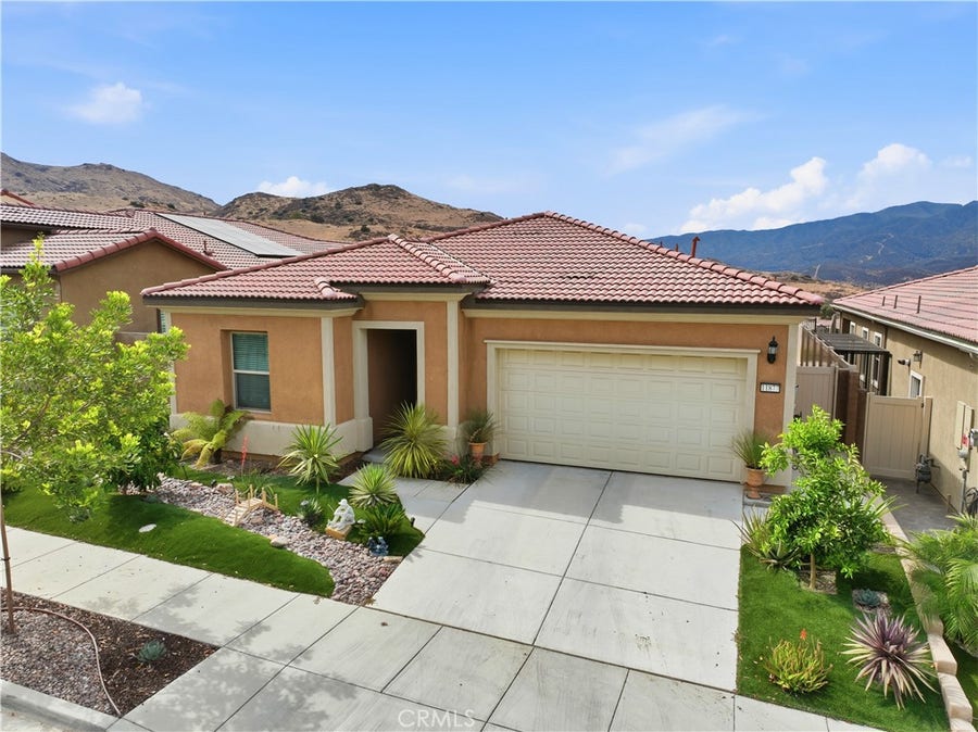 Property photo for 11877 Wandering Way, Corona, CA