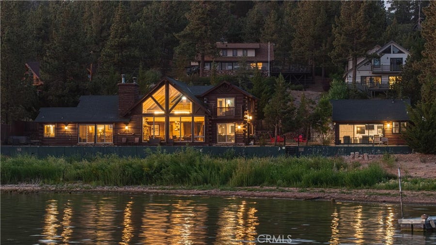 Property photo for 39955 North Shore Drive, Fawnskin, CA