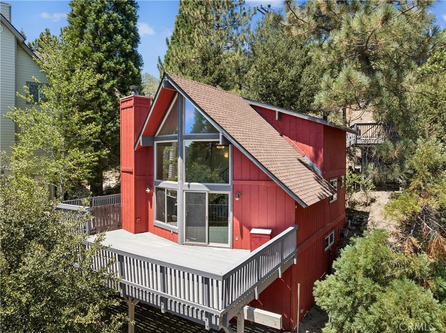 Property photo for 27711 Alpen, Lake Arrowhead, CA