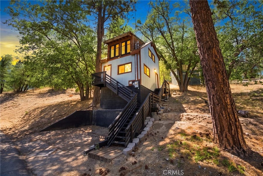 Property photo for 33174 Arrowbear, Running Springs, CA