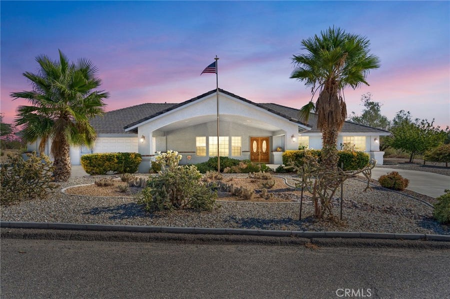 Property photo for 16733 Muni, Apple Valley, CA