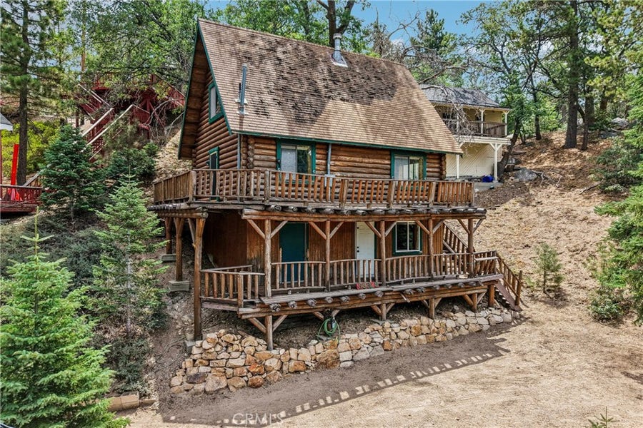 Property photo for 33329 Robin Drive, Green Valley Lake, CA