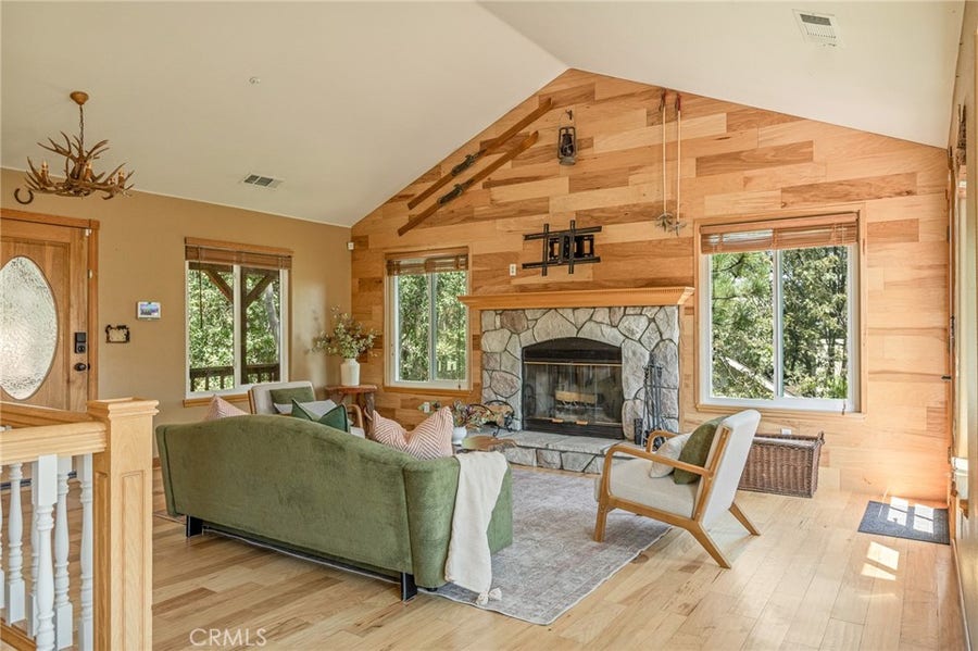 Property photo for 1208 Aleutian, Lake Arrowhead, CA