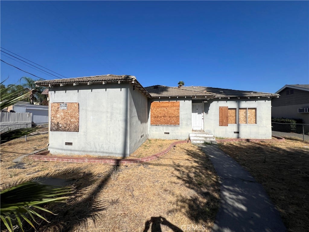 1695 Conejo, San Bernardino, CA 92404 1695 Conejo, San Bernardino, CA 92404