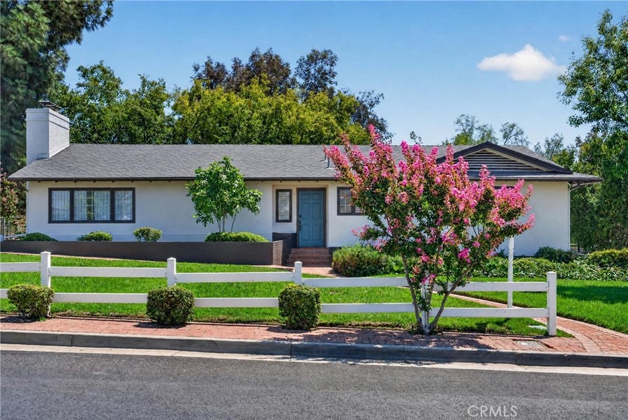 Property photo for 636 E Mariposa, Redlands, CA