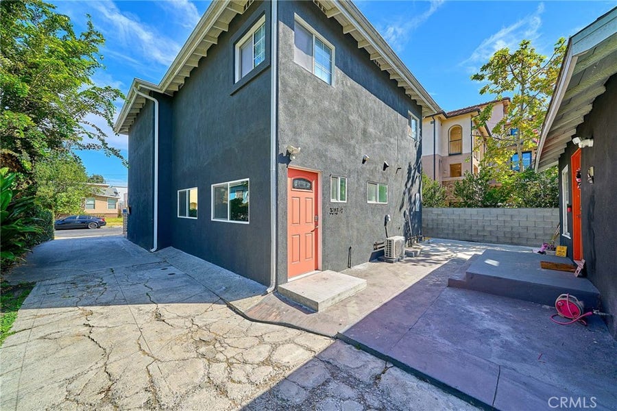 Property photo for 3013 S West View Street, Los Angeles, CA