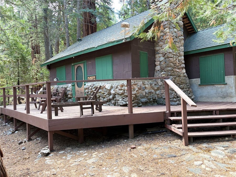 Property photo for 16 South Fork Road, Angelus Oaks, CA