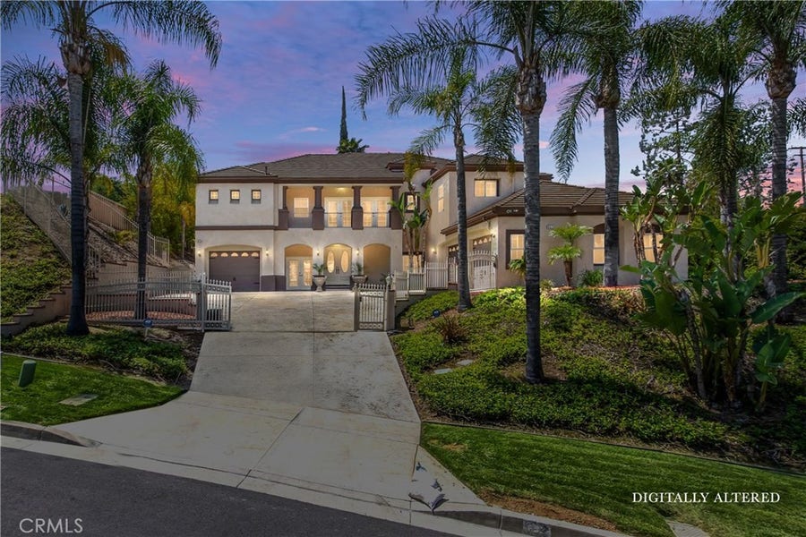 Property photo for 652 Fairway Drive, Redlands, CA