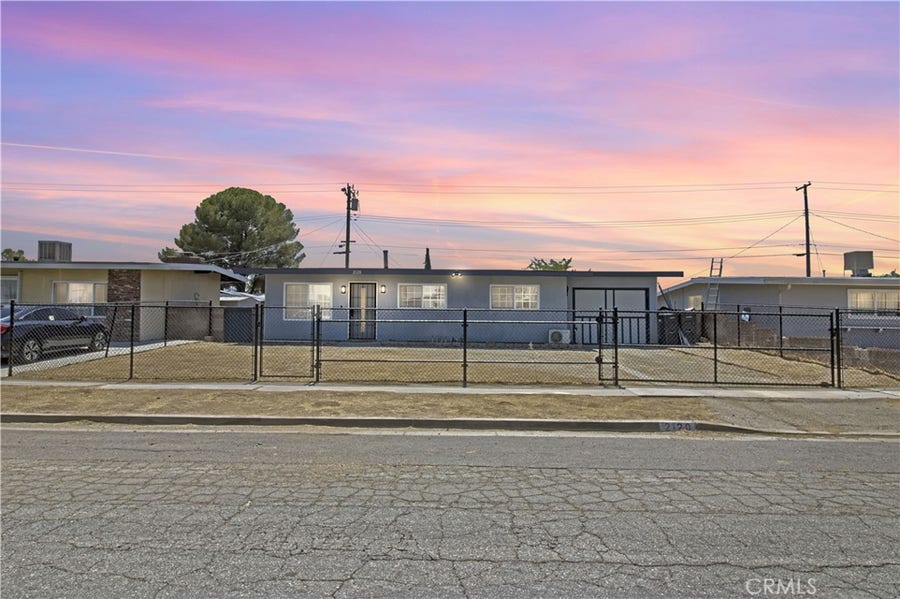 Property photo for 2120 Elm, Rosamond, CA