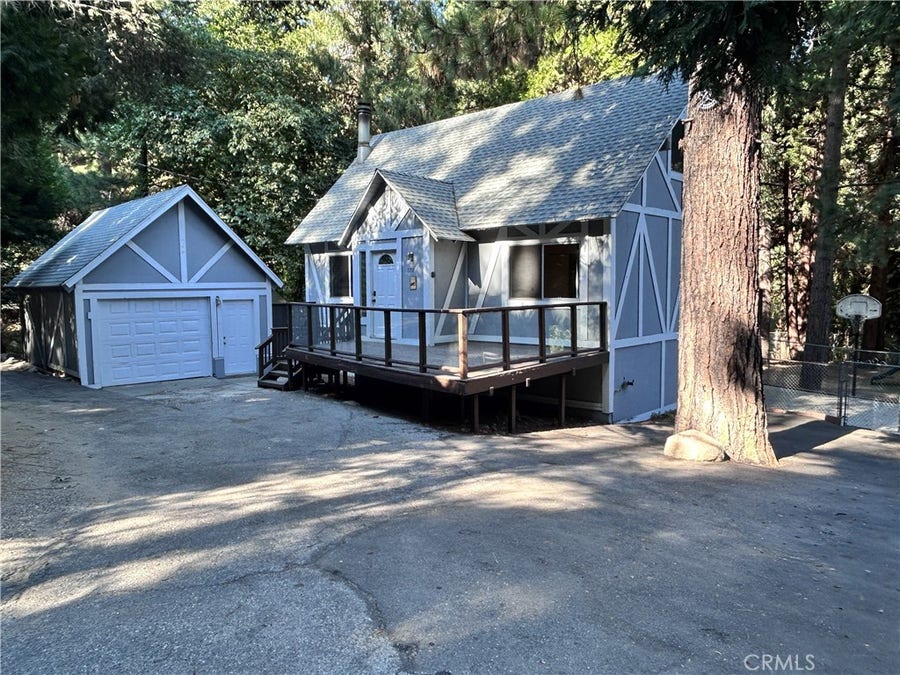 Property photo for 378 Grass Valley, Lake Arrowhead, CA