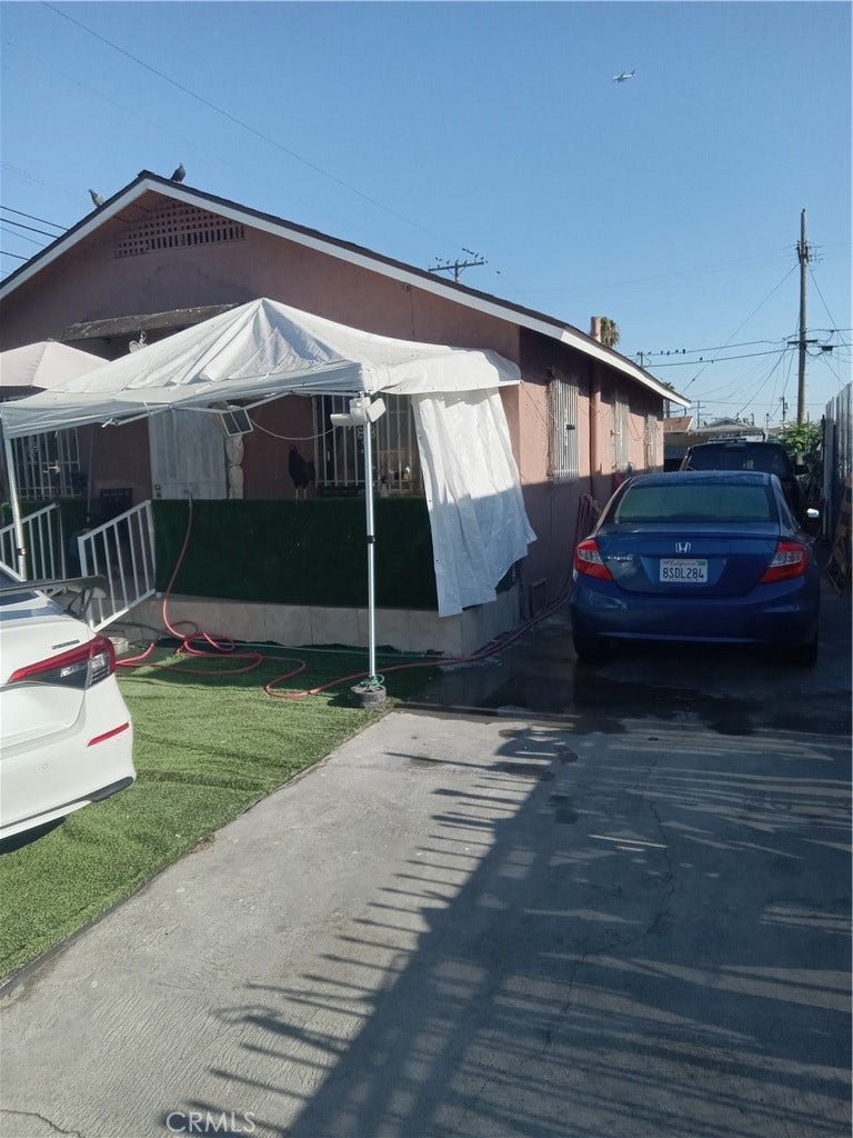 Property photo for 233 W 109th, Los Angeles, CA