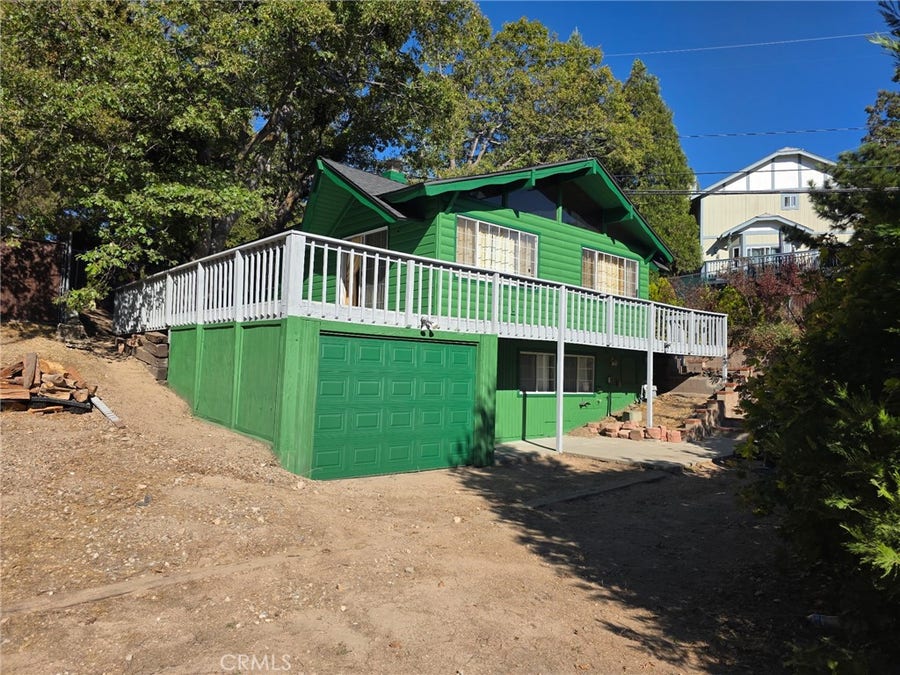 Property photo for 474 Delle, Crestline, CA
