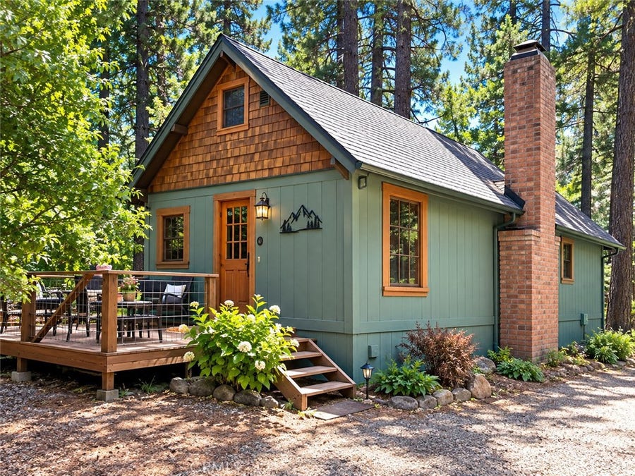 Property photo for 27877 Holly, Lake Arrowhead, CA
