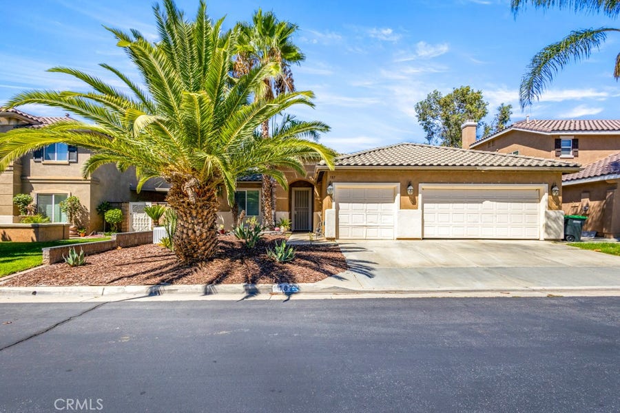 Property photo for 187 Caldera Lane, Hemet, CA