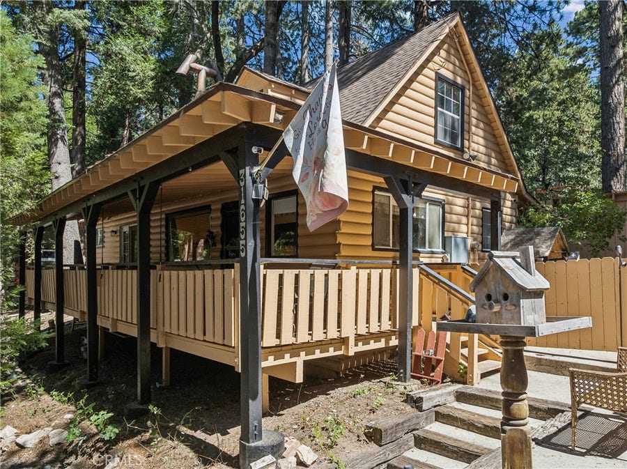 Property photo for 31655 Valley View, Running Springs, CA