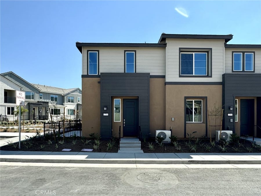 Property photo for 2754 E Bottas Privado, Ontario, CA