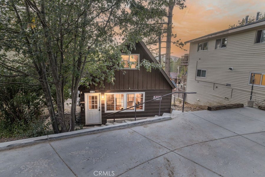 Property photo for 518 Vista Lane, Big Bear Lake, CA