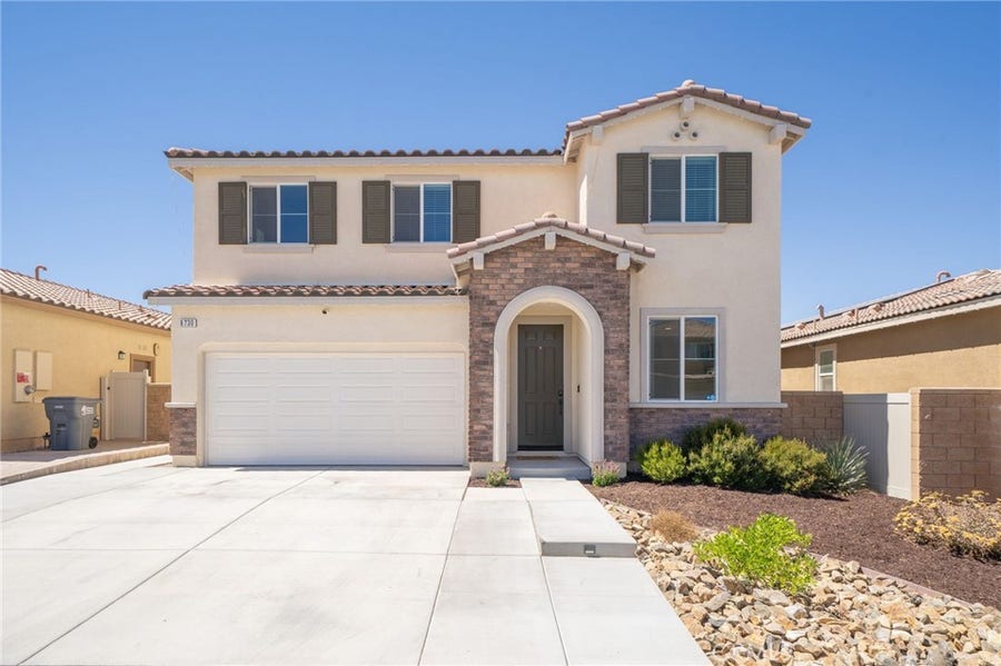 Property photo for 8730 Alturas Ave, Hesperia, CA