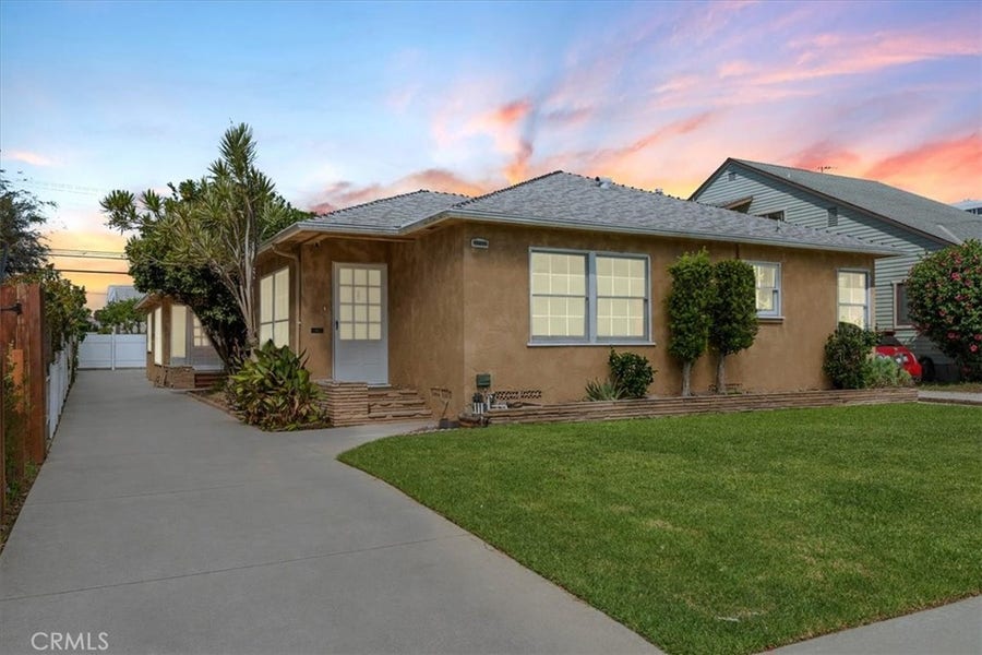 Property photo for 3633 Lime, Long Beach, CA