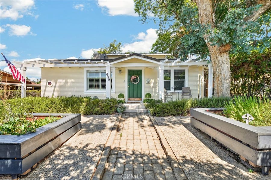 Property photo for 639 Mckinley, Redlands, CA