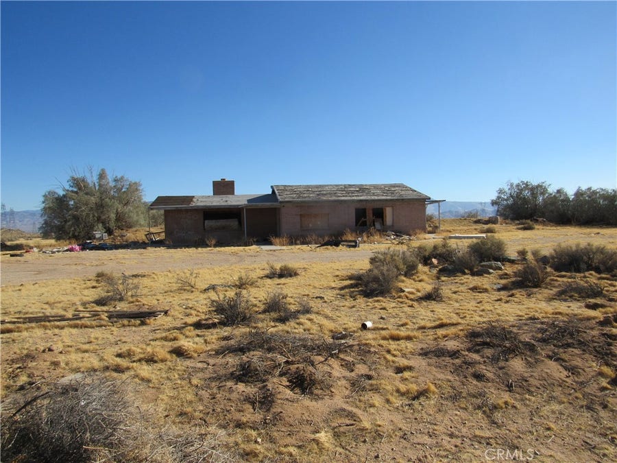Property photo for 33321 Desert, Lucerne Valley, CA
