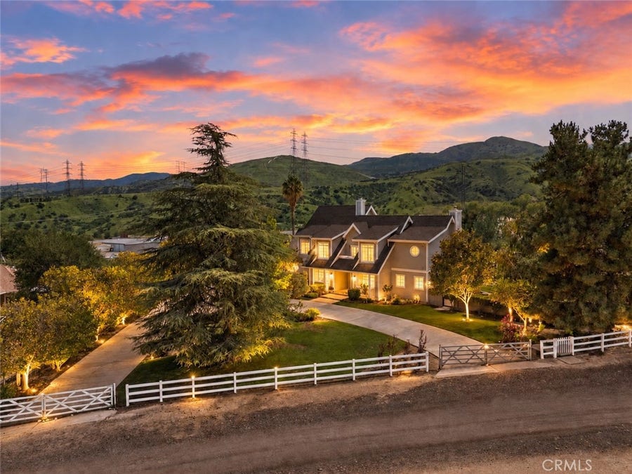 Property photo for 26983 Pilgrim Road, Redlands, CA