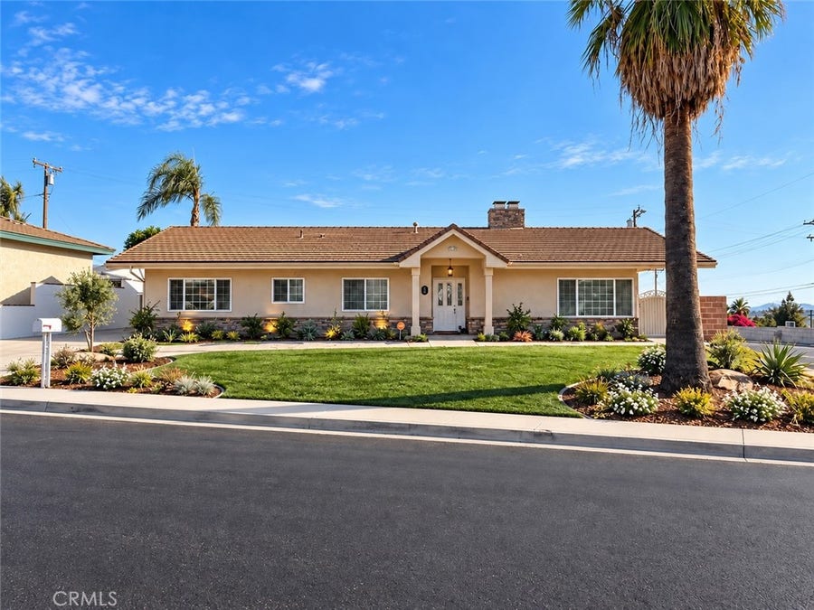 Property photo for 25701 Alto, San Bernardino, CA