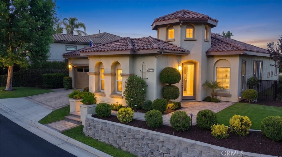Property photo for 24722 Gleneagles, Corona, CA