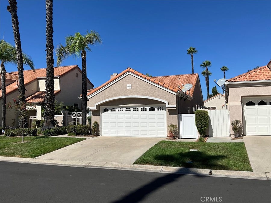 Property photo for 40363 Via Estrada, Murrieta, CA