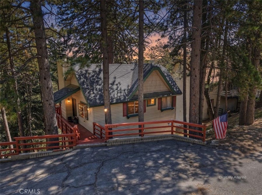 Property photo for 26525 Walnut Hills, Lake Arrowhead, CA