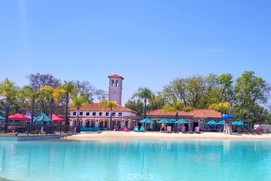 33 Leonado, Rancho Santa Margarita, CA 92688 The Beach Club & Lagoon